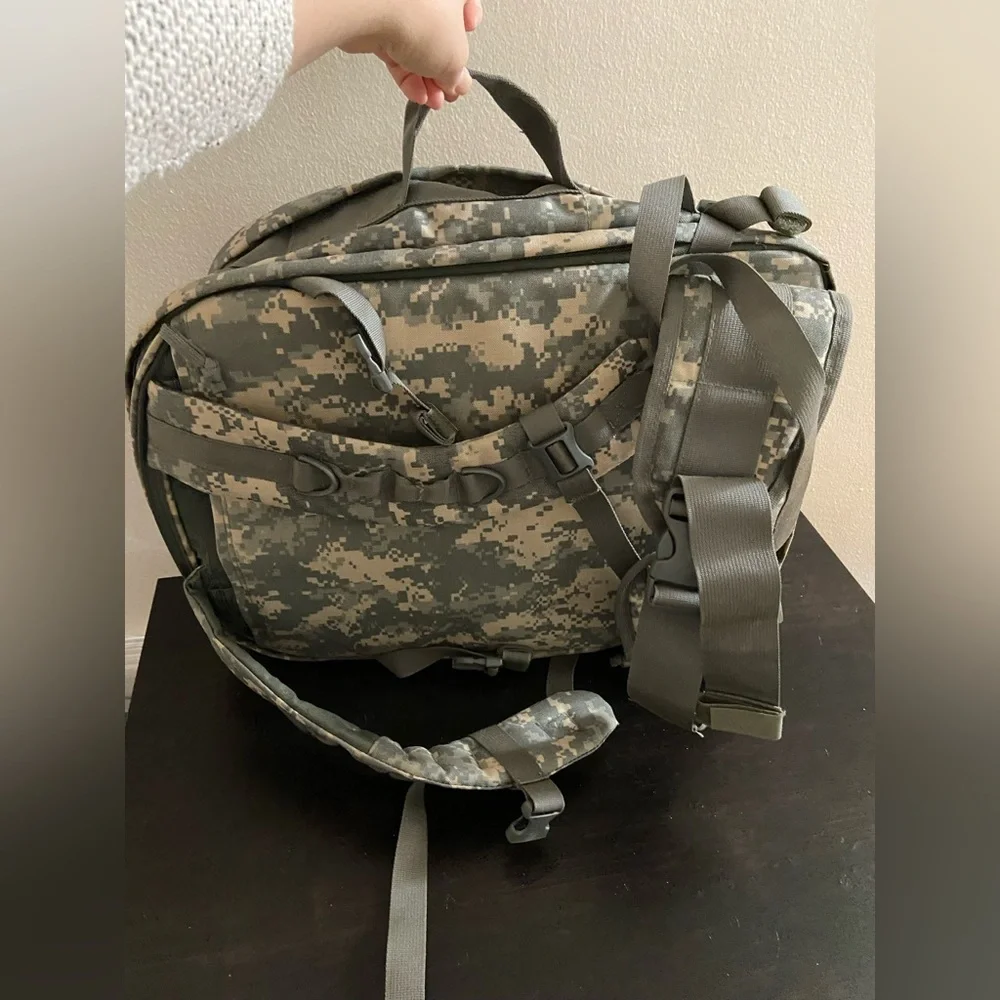 SOC Bugout Bag -‎ ACU Print Tactical Backpack